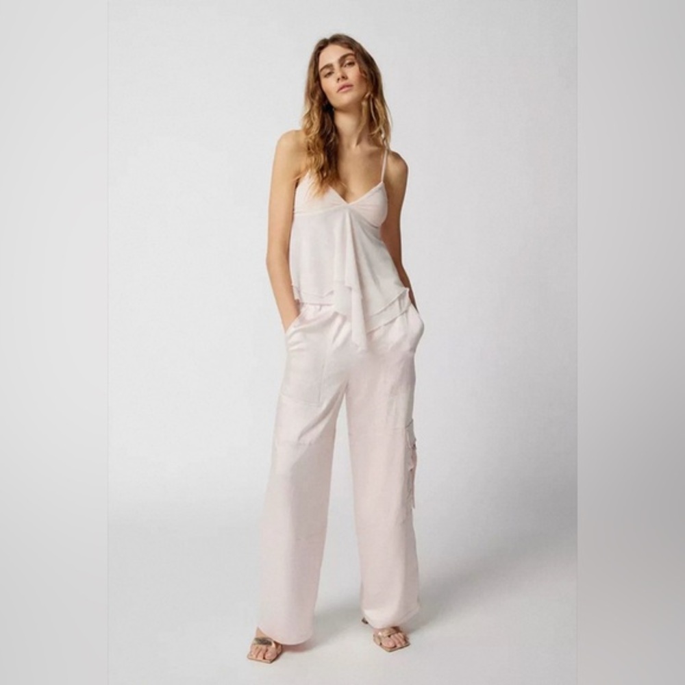 New UO Urban Outfitters Pink Pearl Satin Cargo Pants